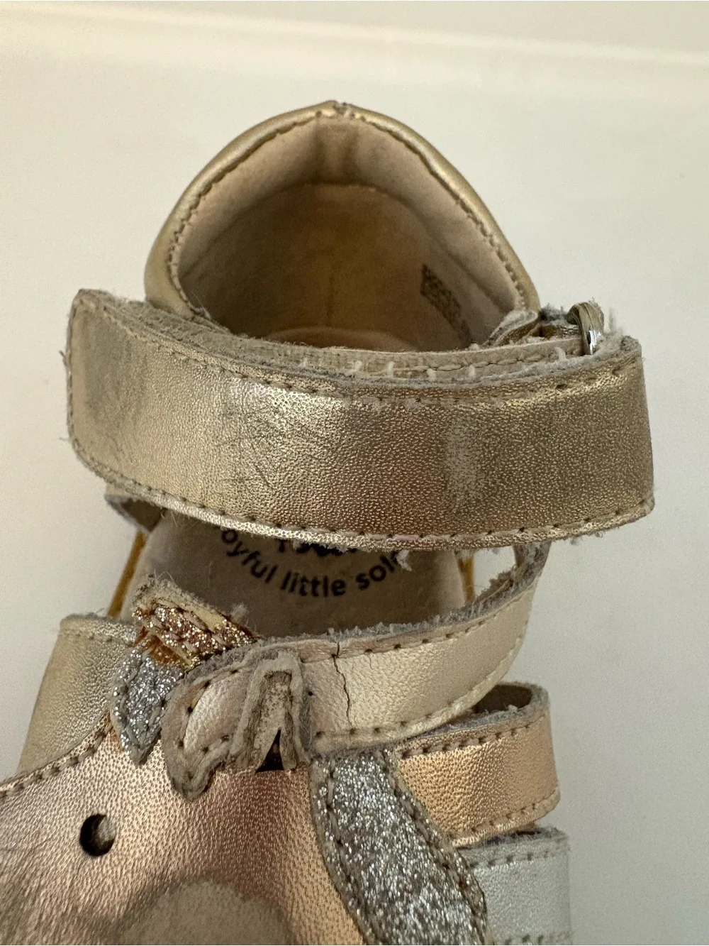Livie & Luca metallic gold silver unicorn sandals PLAY size 4